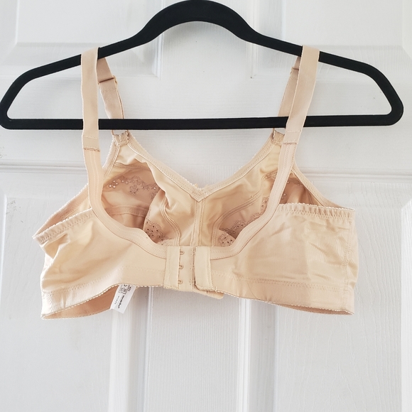 Wonderbra bra - Picture 2 of 3